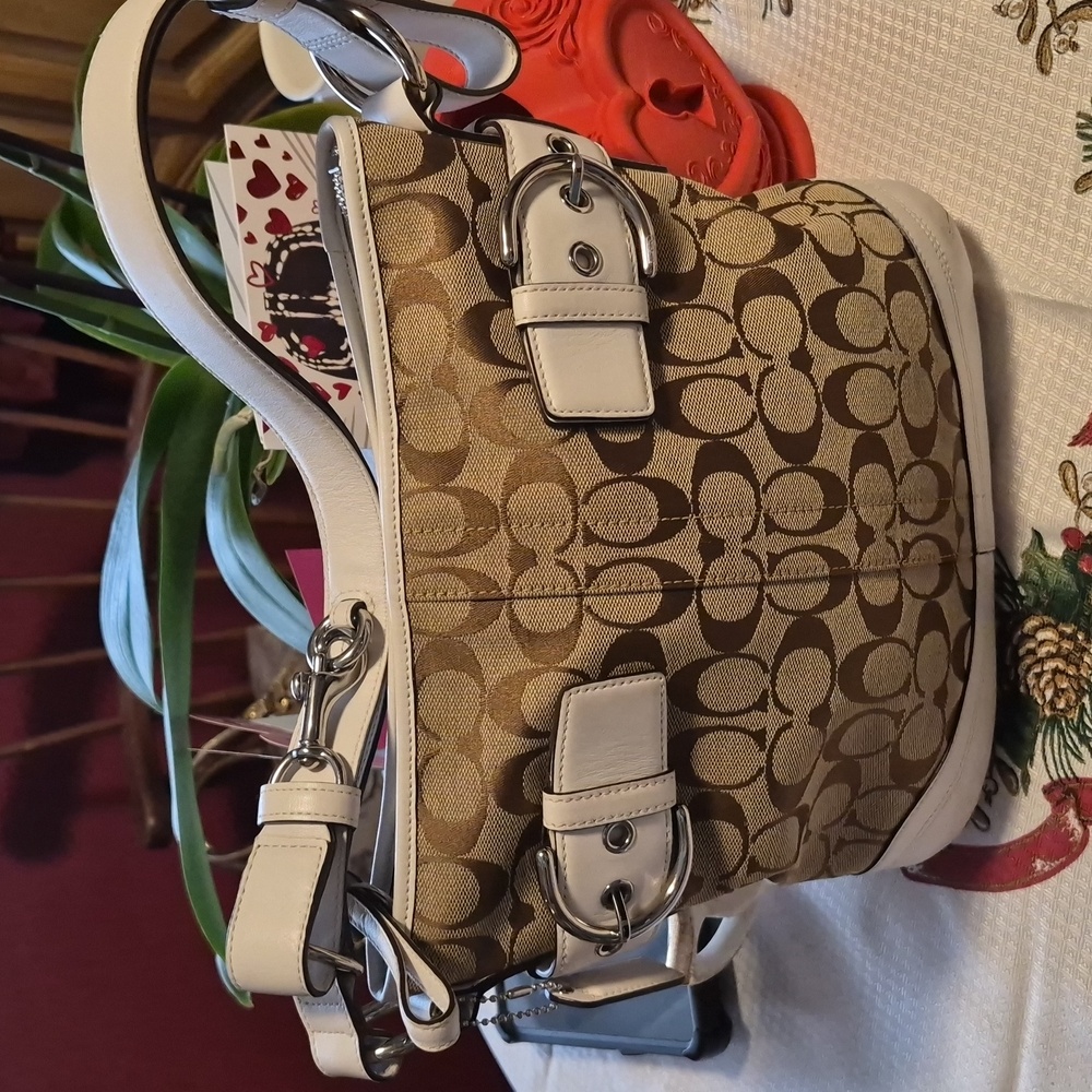 EUC VINT ⚘️ COACH ⚘️ SOHO 2fer File Bag/Wristlet WHITE LEATHER/SIG JACQUARD (05)